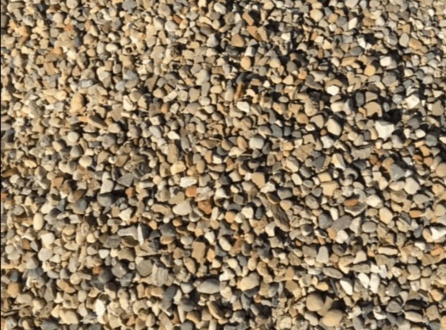 Pea Gravel – Beige